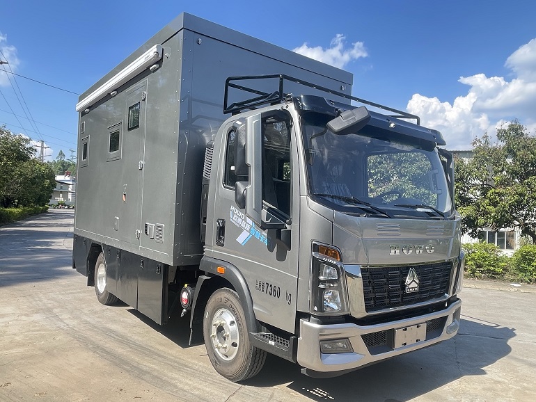 LMC5070XLJ型旅居車圖片