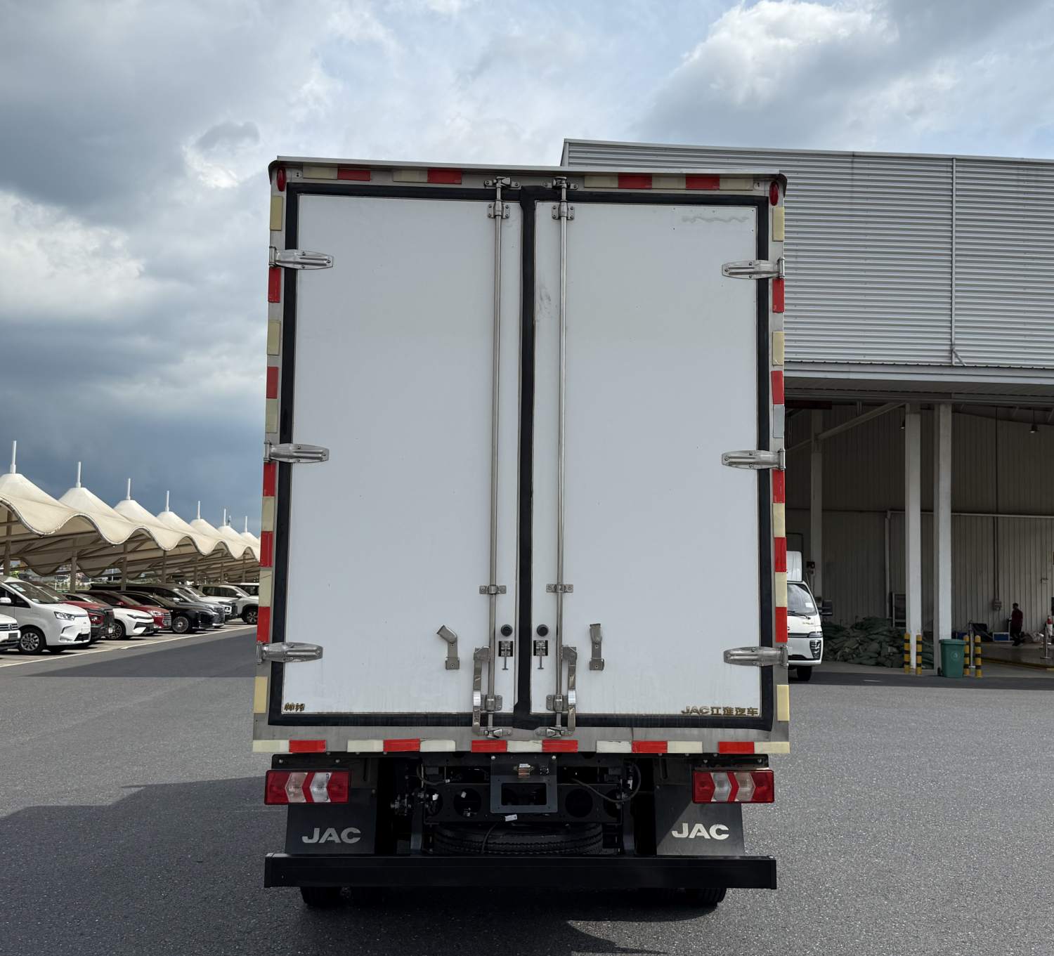 江淮牌HFC5048XLCP31K1C4NS冷藏車公告圖片