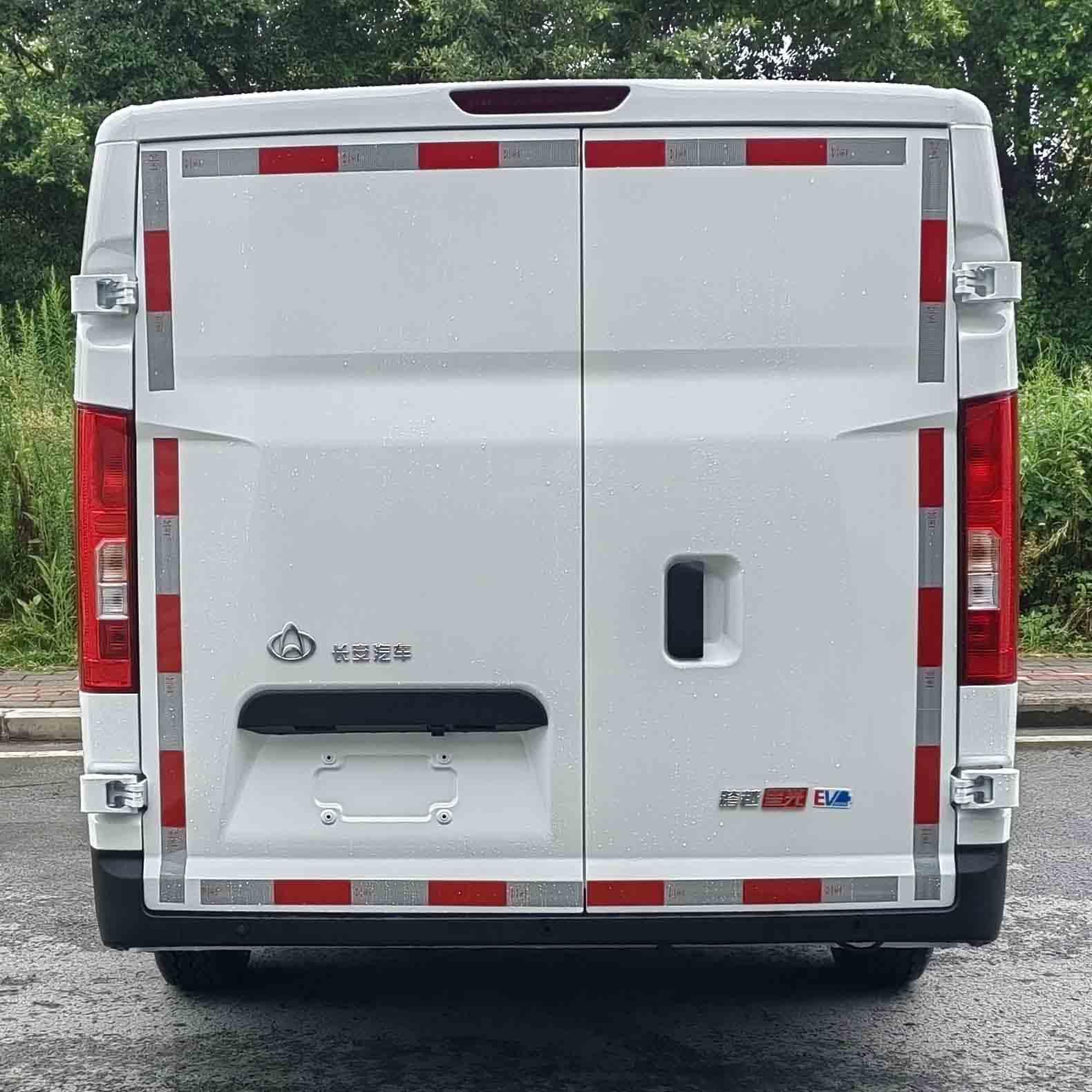 長安牌CKS5031XXYV9X02BEV純電動廂式貨車公告圖片