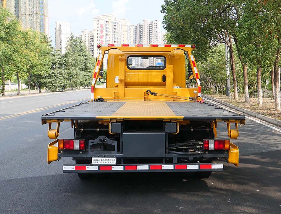 華通牌HCQ5040TQZBEVCS純電動清障車公告圖片