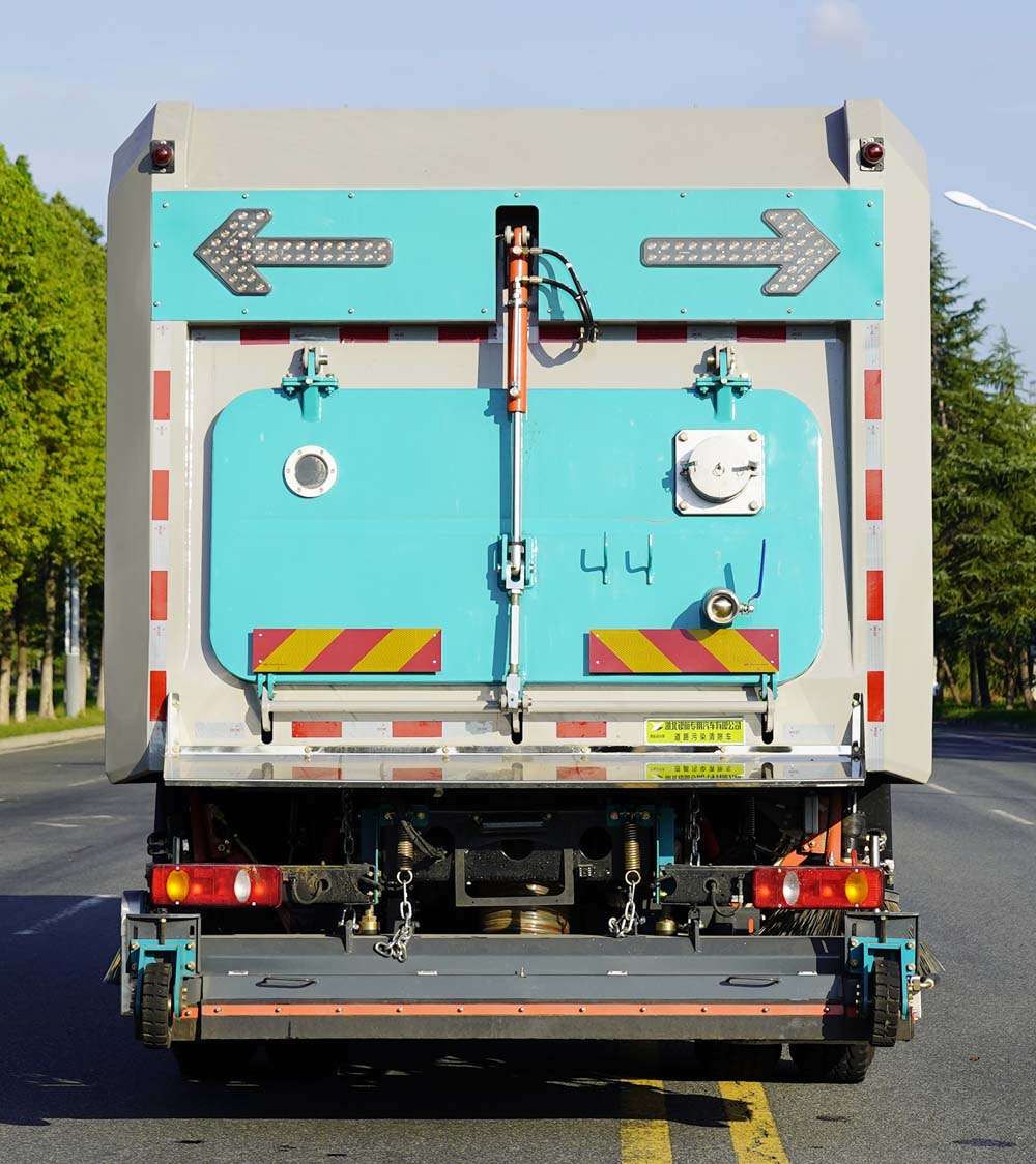 澳航同舟牌AYH5180TWQDFH6道路污染清除車公告圖片