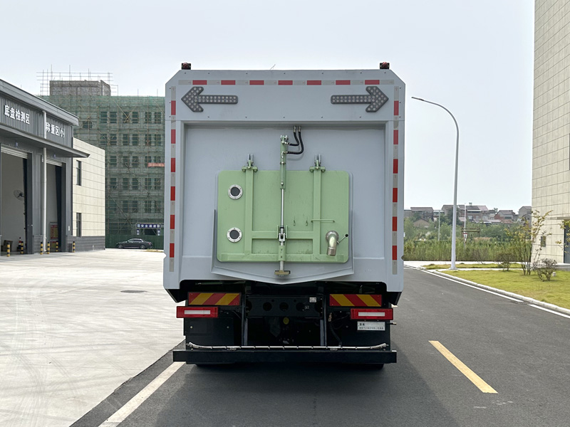 楚勝牌CSC5180TXSBYDBEV純電動洗掃車公告圖片