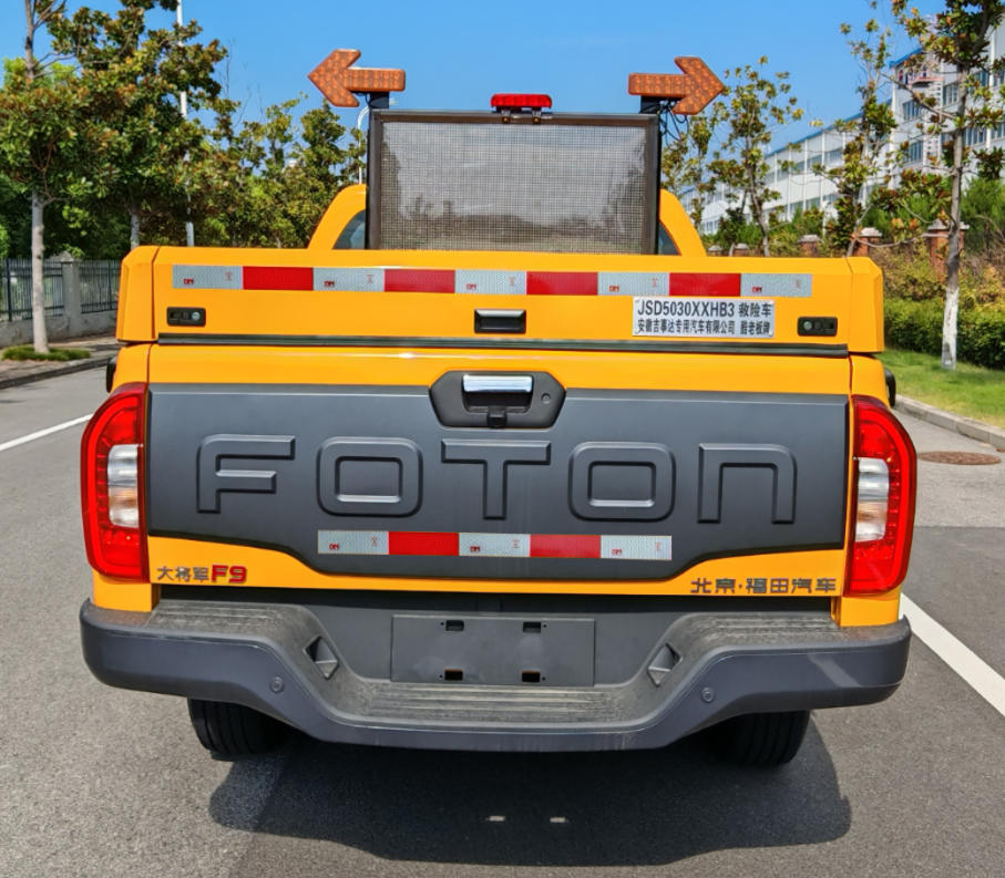 酷老板牌JSD5030XXHB3救險(xiǎn)車公告圖片