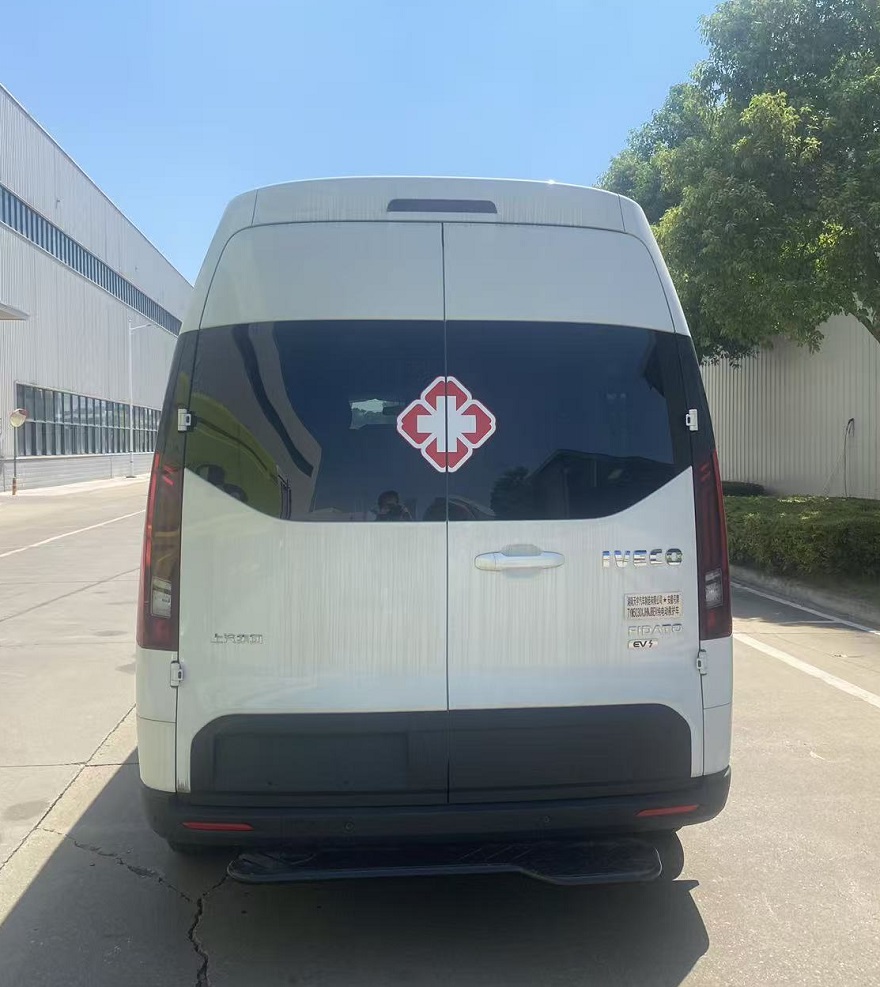 安穩(wěn)號(hào)牌TYM5030XJHNJBEV純電動(dòng)救護(hù)車公告圖片