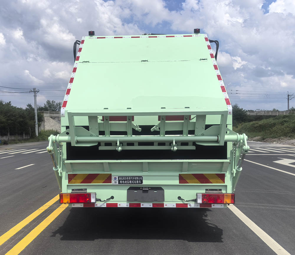 潤(rùn)知星牌SCS5180ZYSBEV純電動(dòng)壓縮式垃圾車(chē)公告圖片