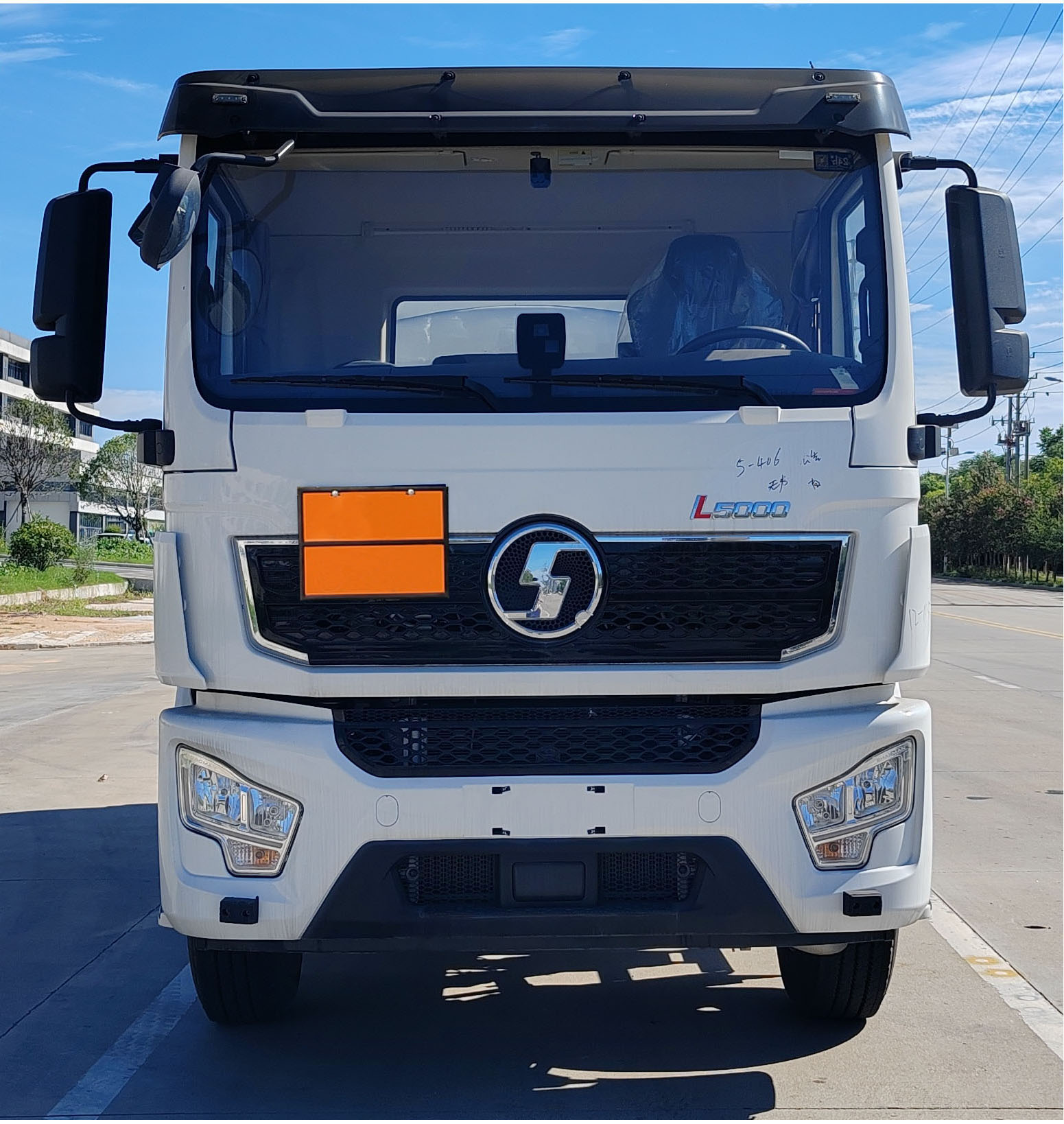 專威牌HTW5182GJYSZC6加油車公告圖片