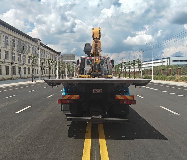 布隆牌LLL5250TQZZZ6清障車公告圖片