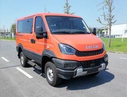 运兵车