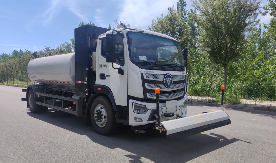 廣環(huán)牌GH5189GQXBJFCEV燃料電池清洗車(chē)