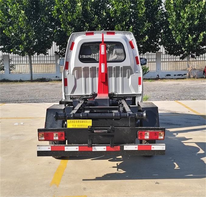 祥農(nóng)達(dá)牌SGW5030ZXXBEVCK純電動車廂可卸式垃圾車公告圖片