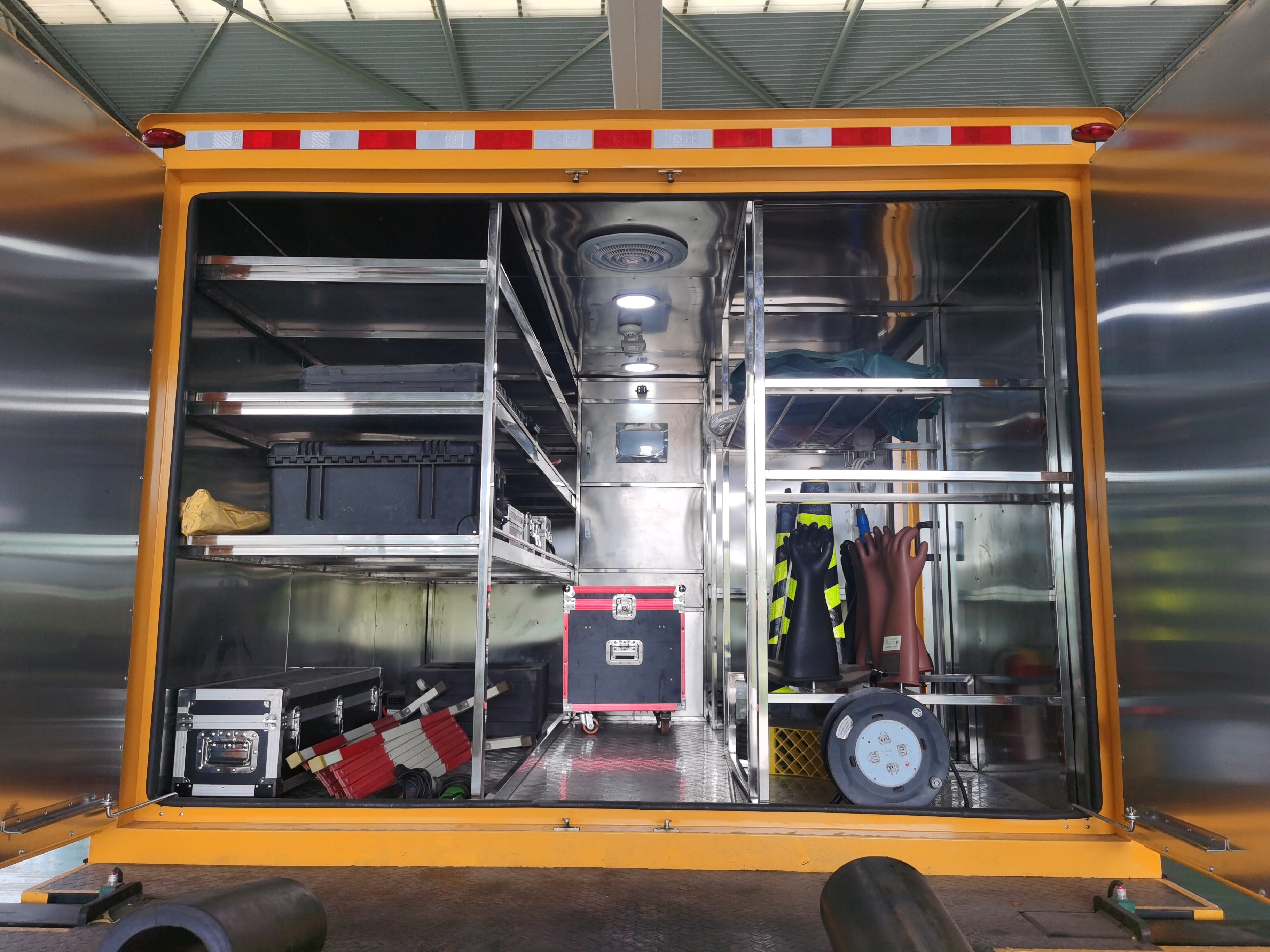 武高所牌WGS5122XJXDF6檢修車公告圖片