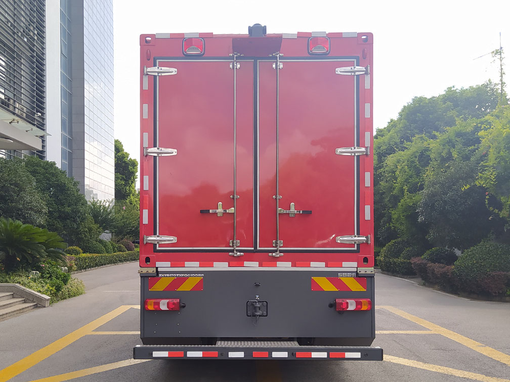振翔股份牌ZXT5170TXFQC100/A6器材消防車公告圖片