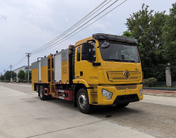沥青路面热再生修补车