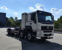 程力牌CL5310ZXXBEVJY纯电动车厢可卸式垃圾车