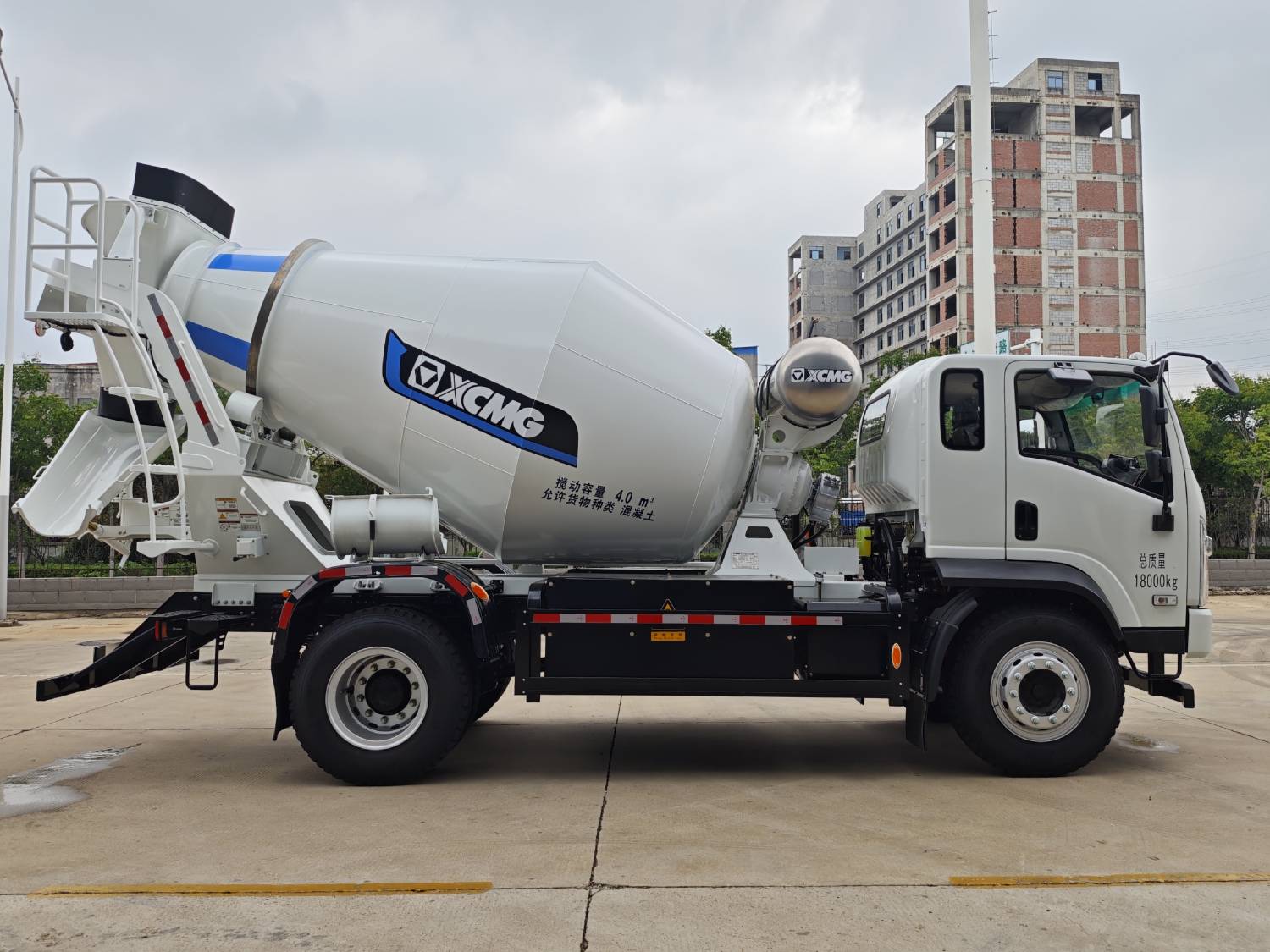 徐工牌XZS5180GJB7DEV純電動混凝土攪拌運輸車公告圖片