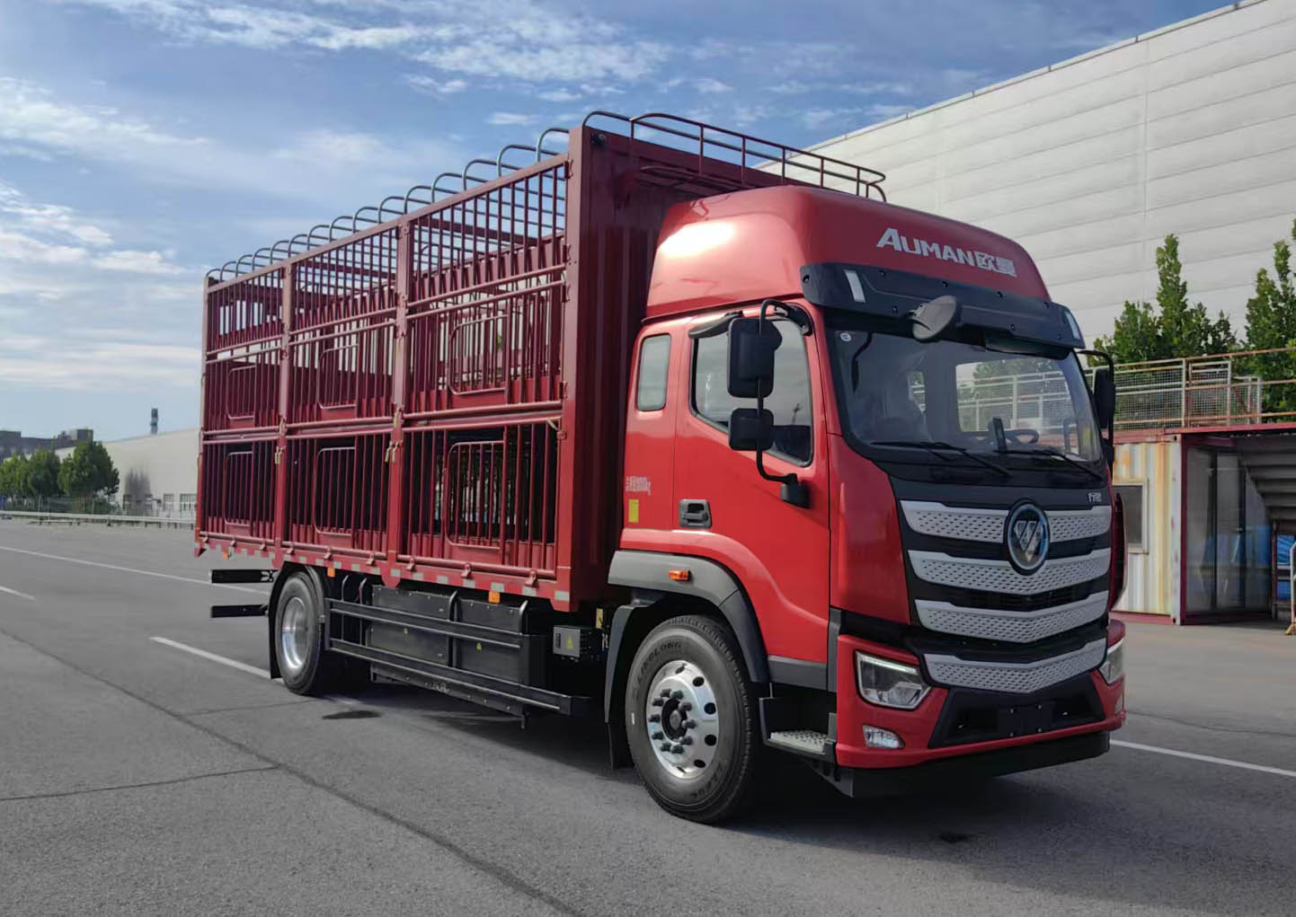 BJ5181CCQEVANF-02型純電動(dòng)畜禽運(yùn)輸車圖片