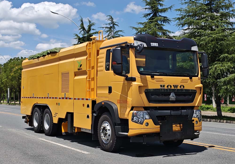 澳航同舟牌AYH5257TCXZZ6除雪車