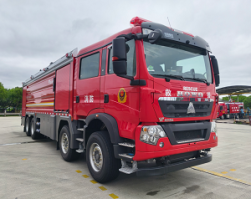 雷沃协力牌LWX5380GXFPM180/H泡沫消防车