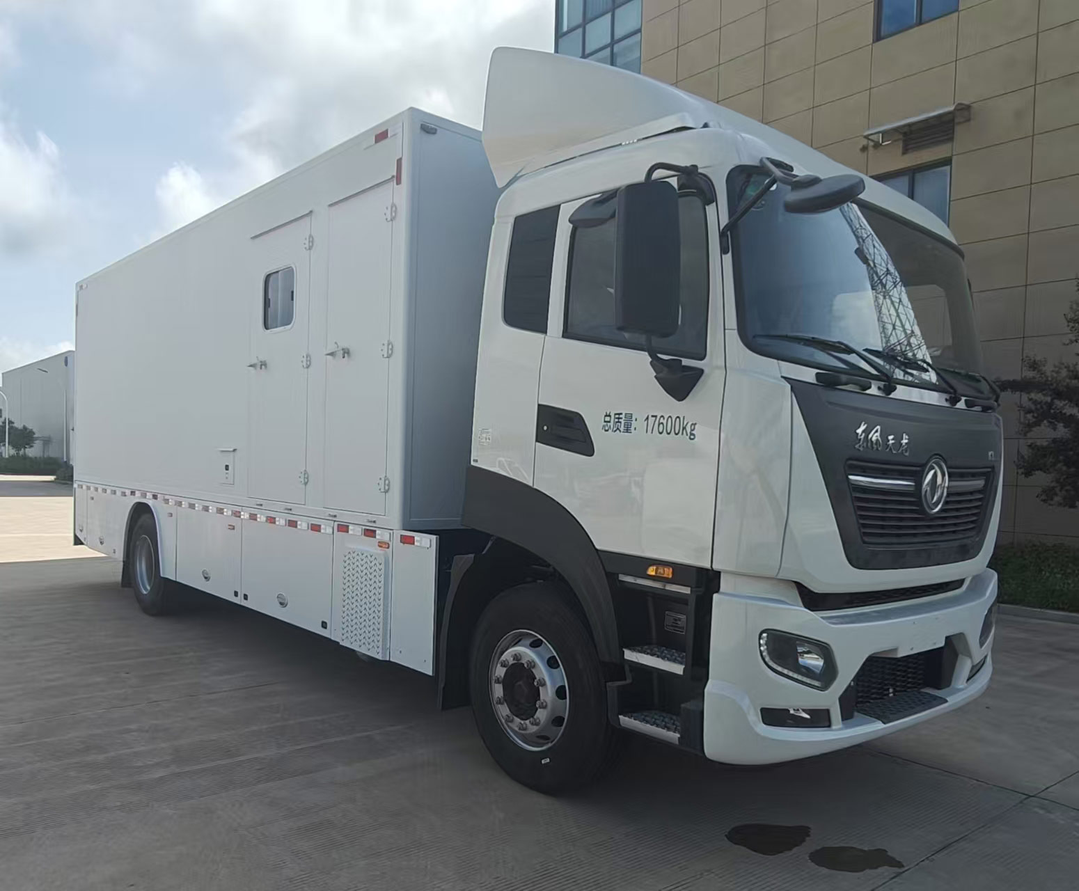 航天牌SJH5182XJS凈水車(chē)