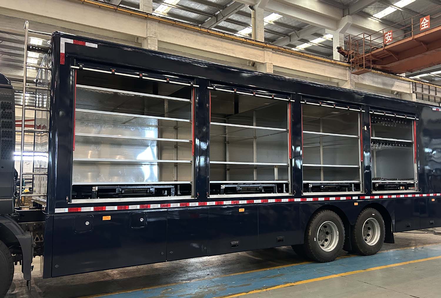 華東牌CSZ5258XZB裝備車公告圖片