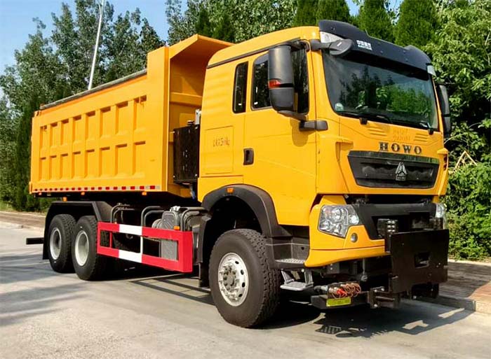 魯專聚鑫牌ZJX5250TCXF01除雪車