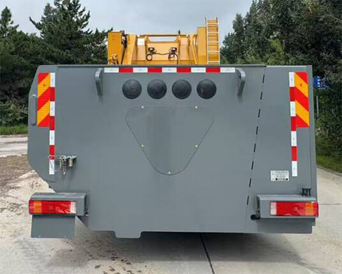 三一牌SYM5960JQZ1200T全地面起重機(jī)公告圖片