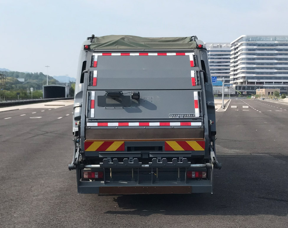 創(chuàng)維牌WNW5120ZYSTADBEV純電動壓縮式垃圾車公告圖片