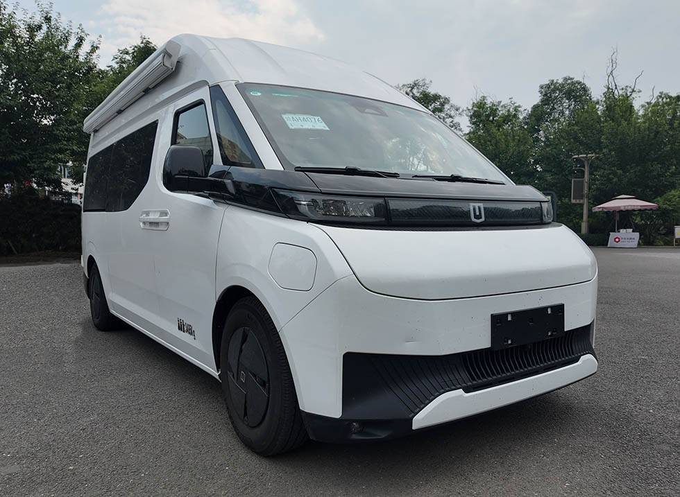 HXP5031XLJBEV型純電動旅居車圖片