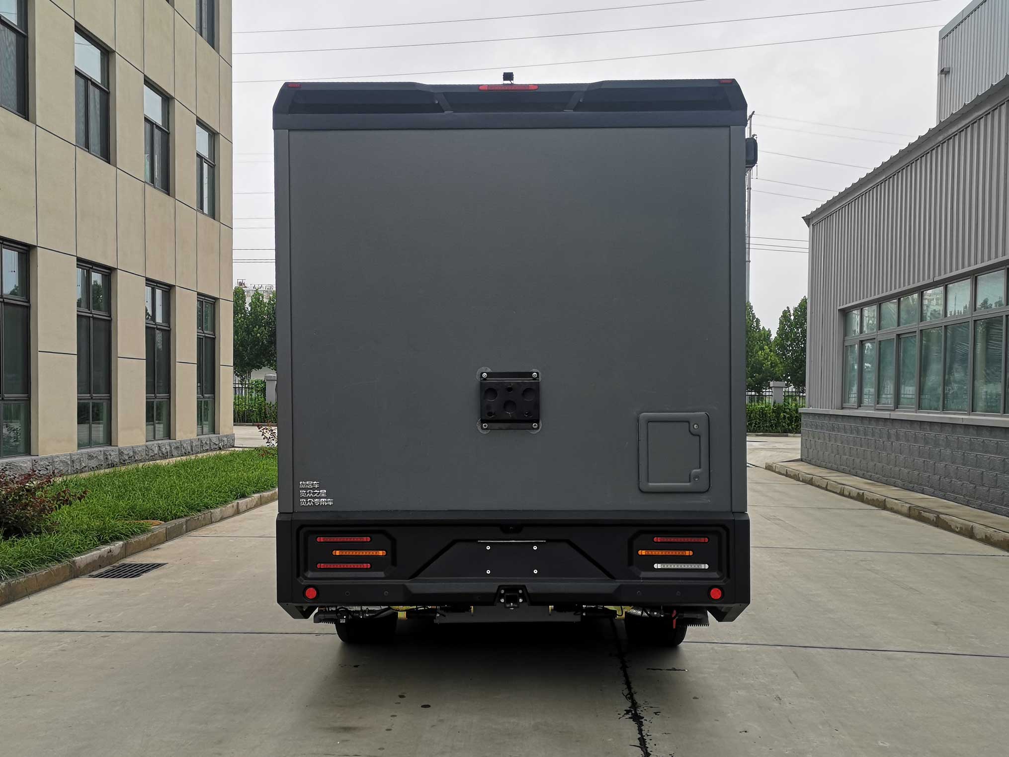 覽眾之星牌LZR5041XLJCCE60旅居車公告圖片