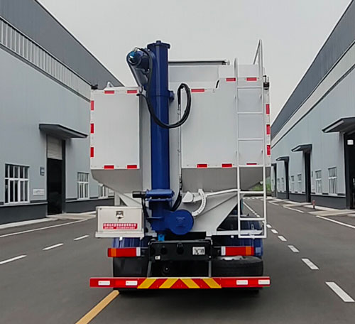 眾牧牌HGF5310ZSLHQBEV純電動(dòng)散裝飼料運(yùn)輸車公告圖片