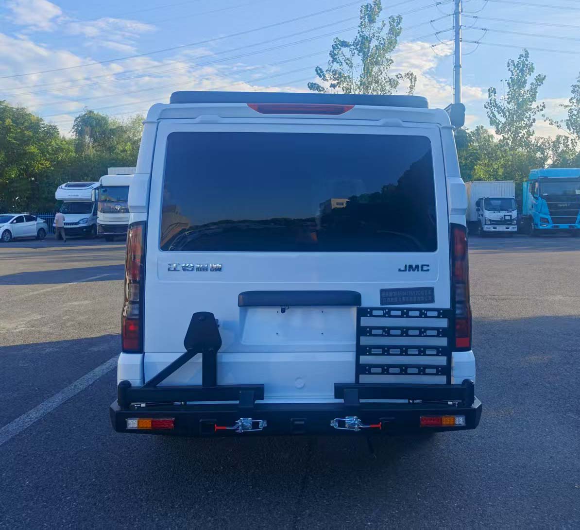 趣蜂牌QFA5041TSYBD宿營車公告圖片