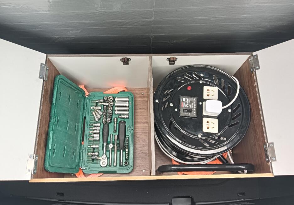 驍呈牌DPD5026XGJ工具車公告圖片