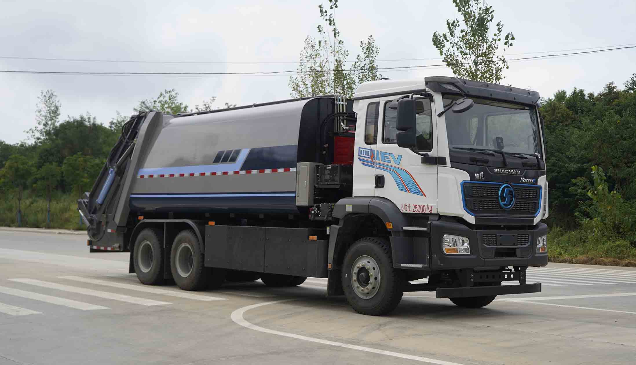 KLF5250ZYSBEV型純電動(dòng)壓縮式垃圾車圖片