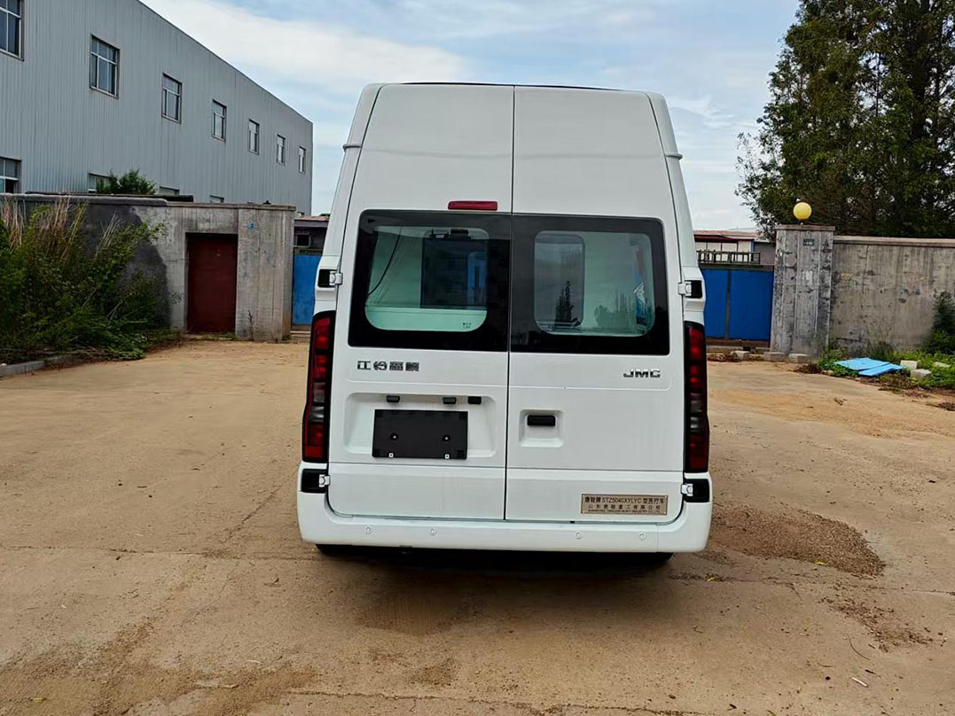 唐駿牌STZ5040XYLYC醫(yī)療車公告圖片