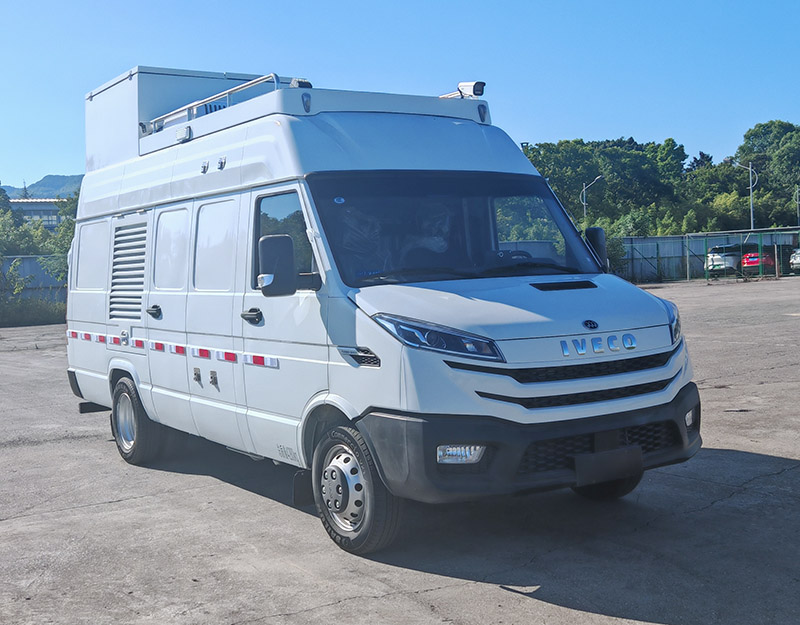 DMT5042XTXYK型通信車(chē)圖片