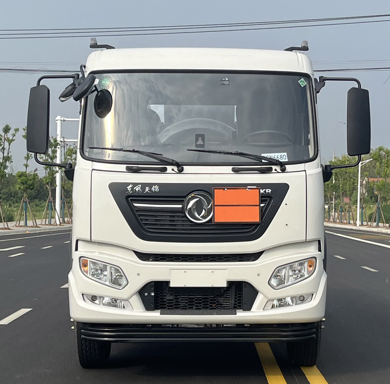 潤知星牌SCS5182GYYDFH6運(yùn)油車公告圖片