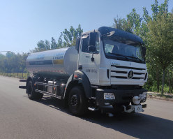 徐工牌XGH5180GPSU6绿化喷洒车