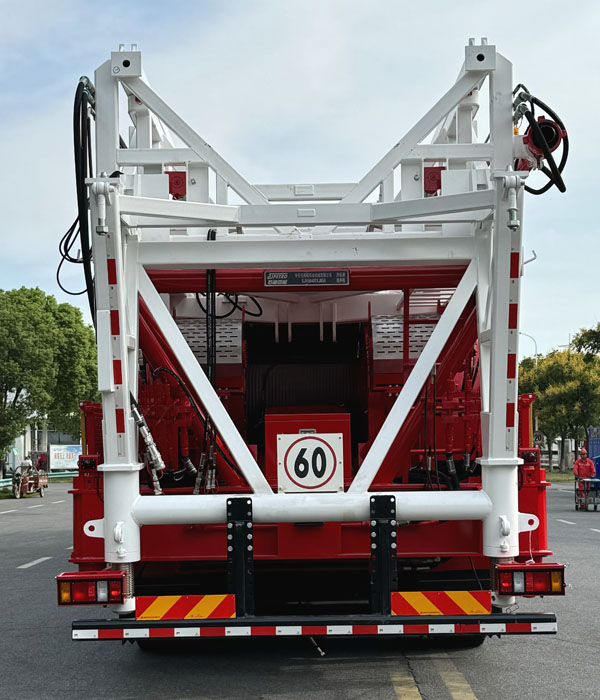 四機(jī)牌SJX5840TXJ850修井機(jī)公告圖片