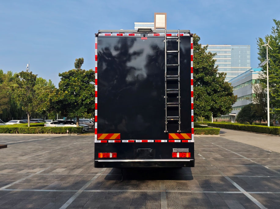 鴻馬斯特牌HMT5220XZHS6指揮車公告圖片