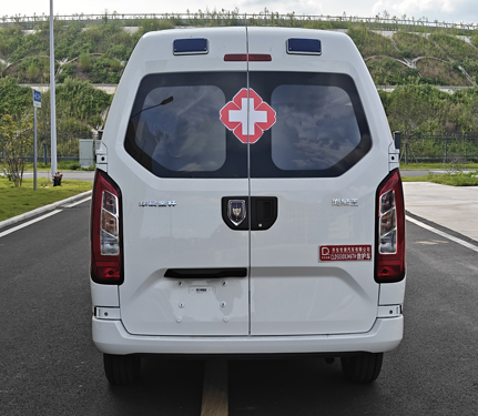 齊東方牌CLD5030XJH6TH救護(hù)車公告圖片