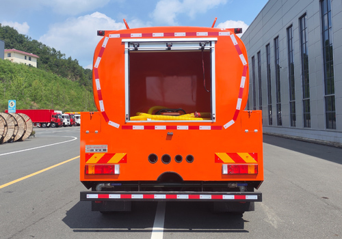 專致牌YZZ5140GSS6SW灑水車公告圖片