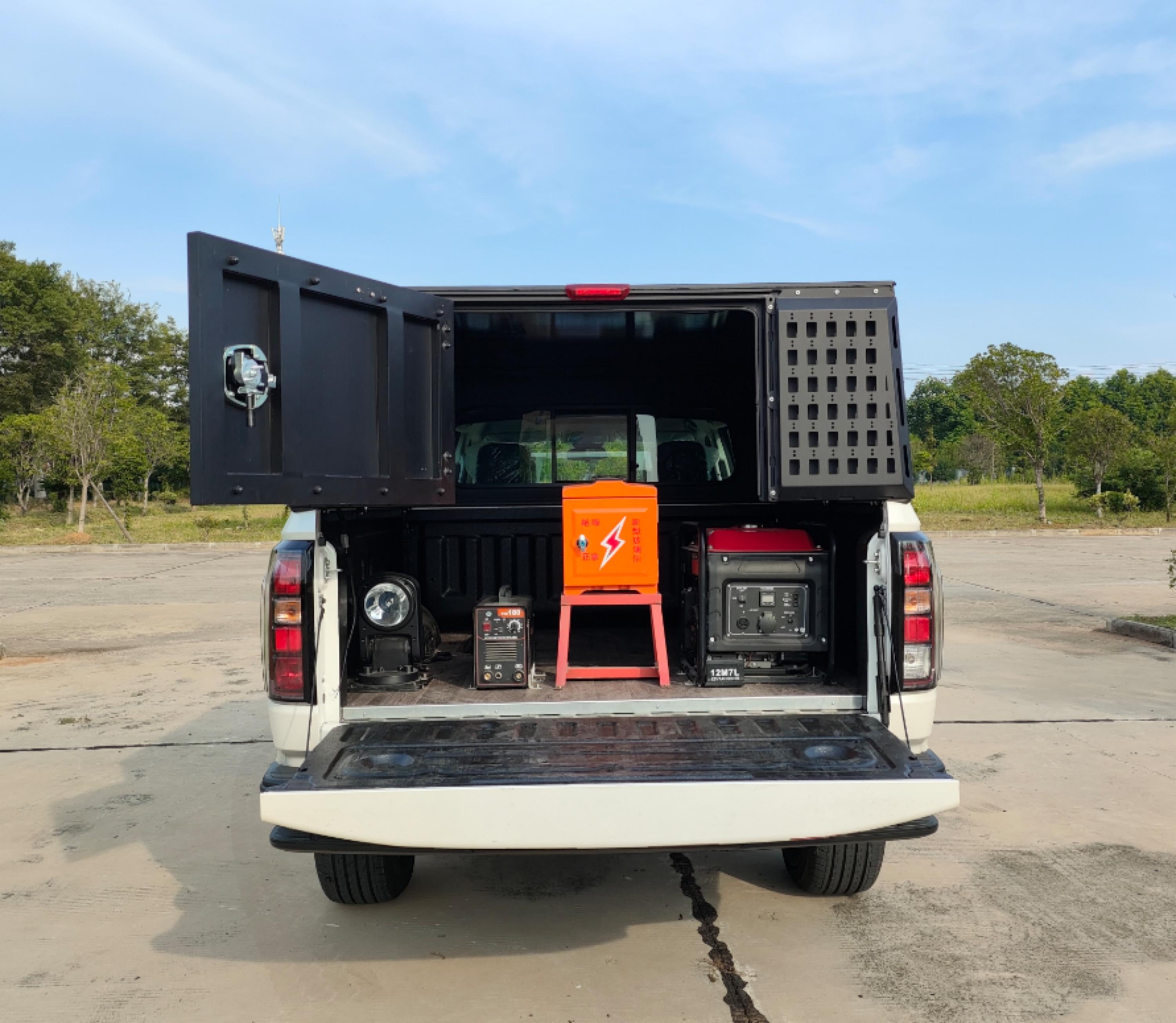 凌揚(yáng)牌LYP5030XGC工程車公告圖片