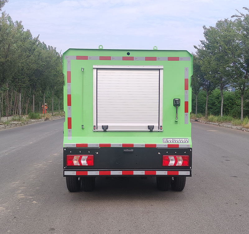 徐工牌XGH5040TYHXBEV純電動路面養(yǎng)護(hù)車公告圖片