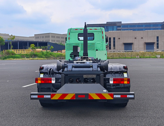 遠(yuǎn)程牌HN5310ZXXMH41C7SHEVY甲醇插電式增程混合動(dòng)力車廂可卸式垃圾車公告圖片