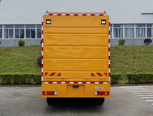 福龍馬牌FLM5190TPSZJ6大流量排水搶險(xiǎn)車公告圖片