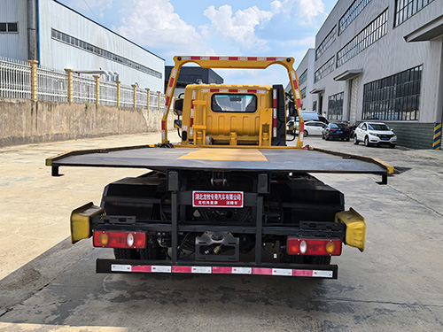 龍牧雙星牌LMX5041TQZDF6清障車公告圖片