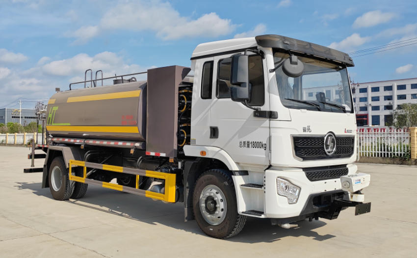 浩天星運(yùn)牌HTX5185GPSSXBEV純電動(dòng)綠化噴灑車(chē)