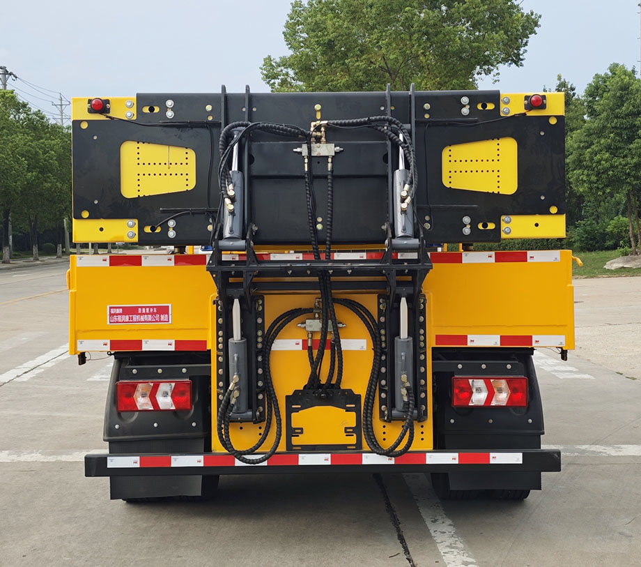 福潤康牌FRK5120TFZHF6防撞緩沖車公告圖片