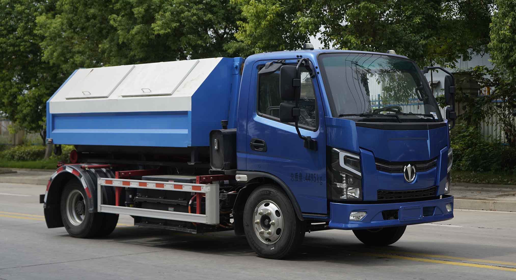 凱力風(fēng)牌KLF5048ZXXBEV純電動(dòng)車(chē)廂可卸式垃圾車(chē)公告圖片