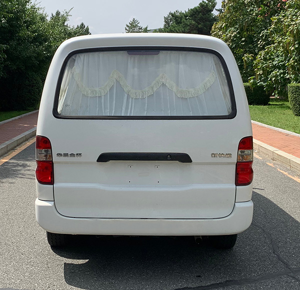 金杯牌SY5031XBYL-H4S1BG殯儀車公告圖片